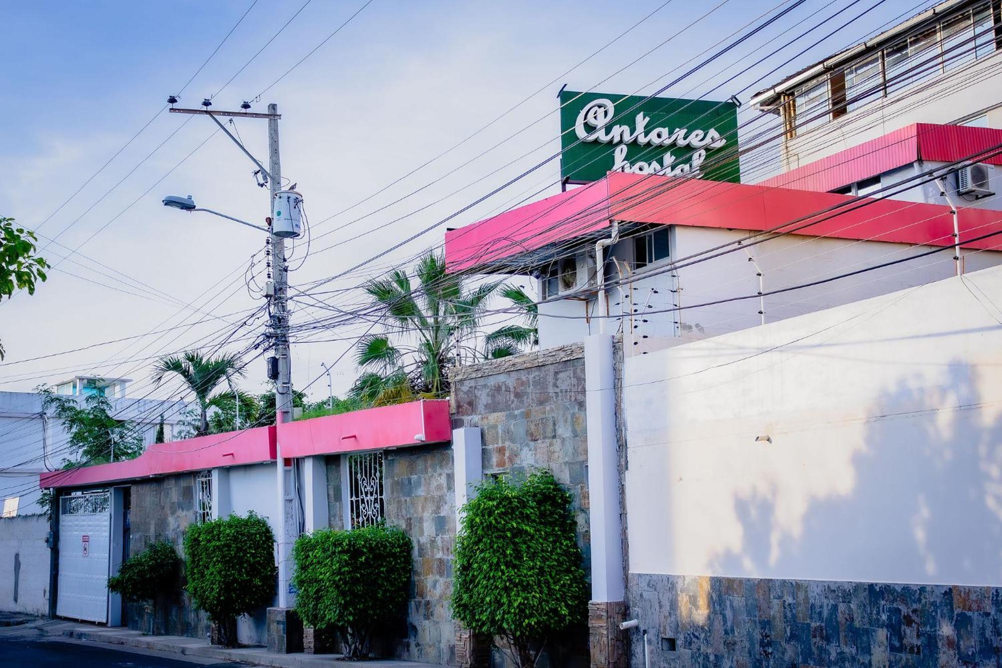 安塔尔酒店 曼塔 外观 照片